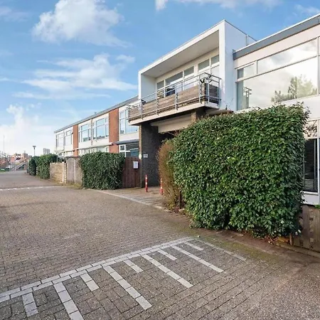 La Coquille Apartment